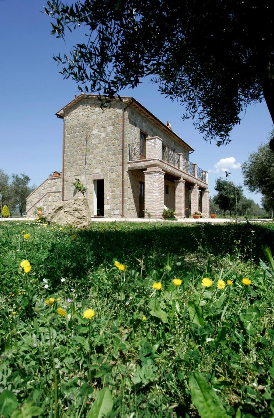 Agriturismo Tenuta Roccaccia Pitigliano Exterior photo