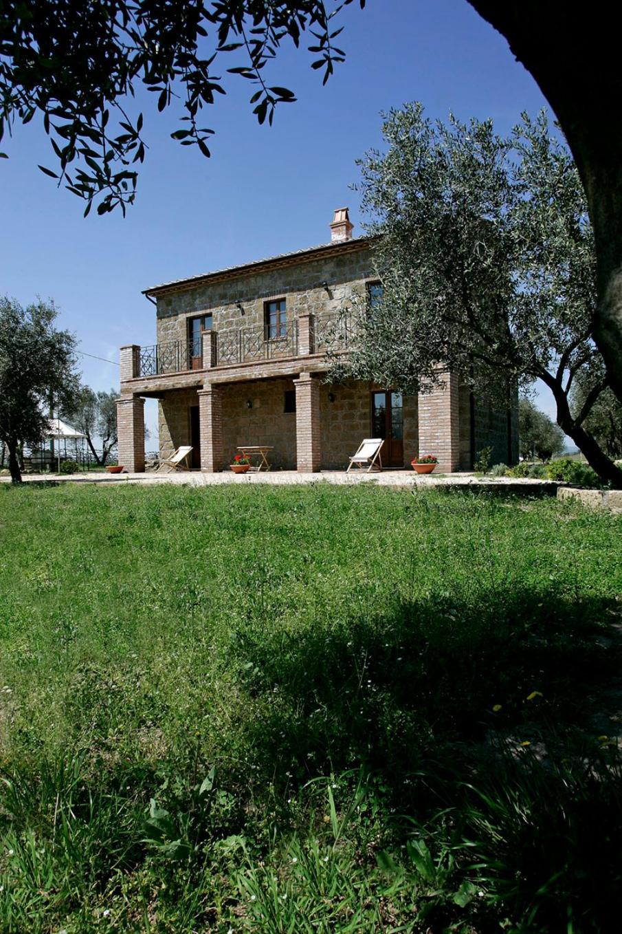 Agriturismo Tenuta Roccaccia Pitigliano Exterior photo